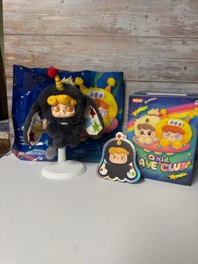 Q-Toy Kid Wave Club Plush intuition